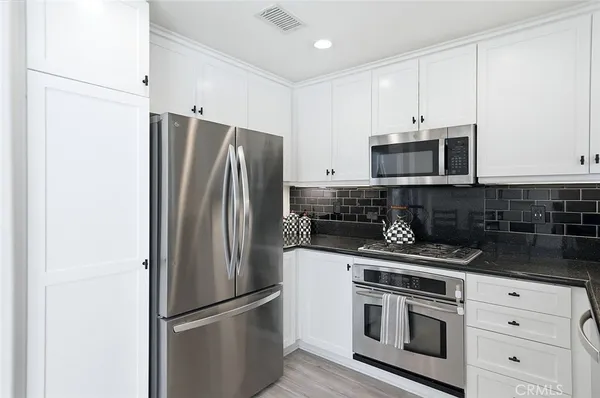 $950,000 | 23 Aryshire Lane, Ladera Ranch, CA 92694