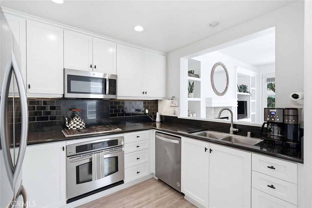 23 Aryshire Lane Ladera Ranch, CA 92694 - Photo 6 of 37