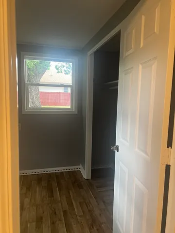 $800 | 2622 Hanson Street, Unit 1, Rockford, IL 61109