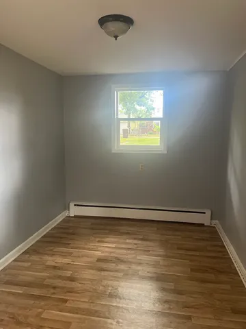 $800 | 2622 Hanson Street, Unit 1, Rockford, IL 61109