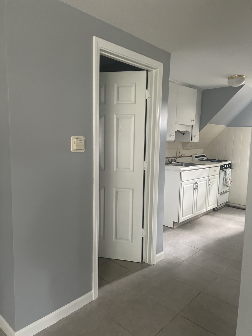 2622 Hanson Street, Unit 1 Rockford, IL 61109 - Photo 6 of 14