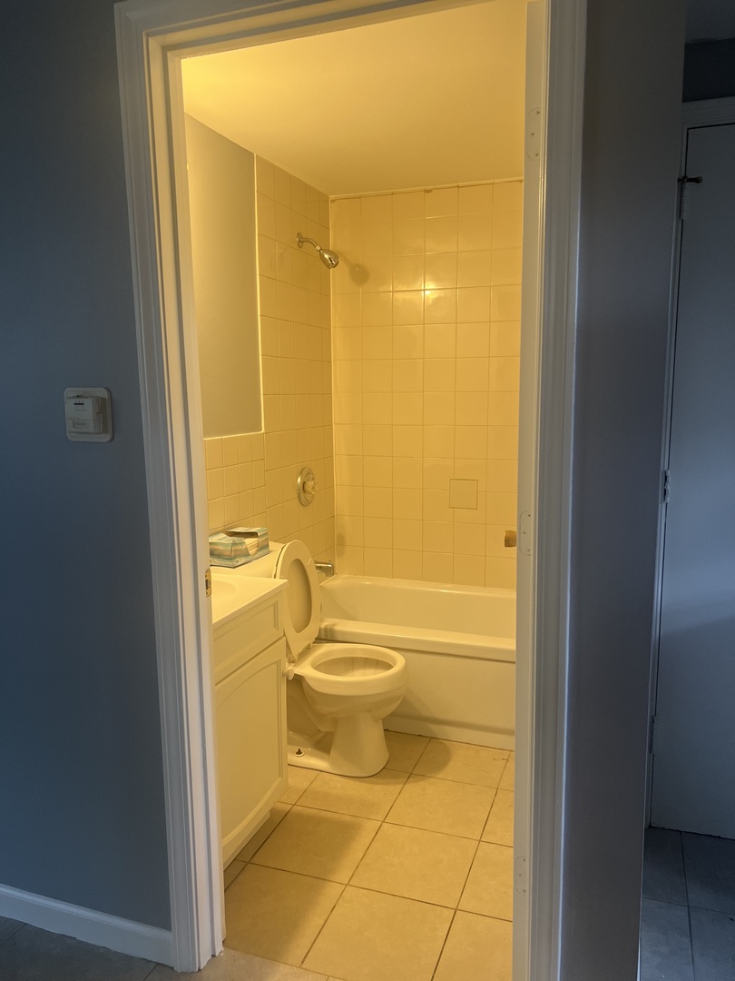 2622 Hanson Street, Unit 1 Rockford, IL 61109 - Photo 7 of 14