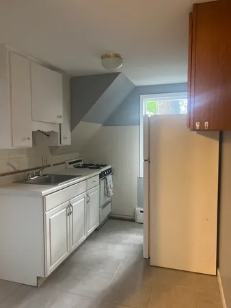 $800 | 2622 Hanson Street, Unit 1, Rockford, IL 61109