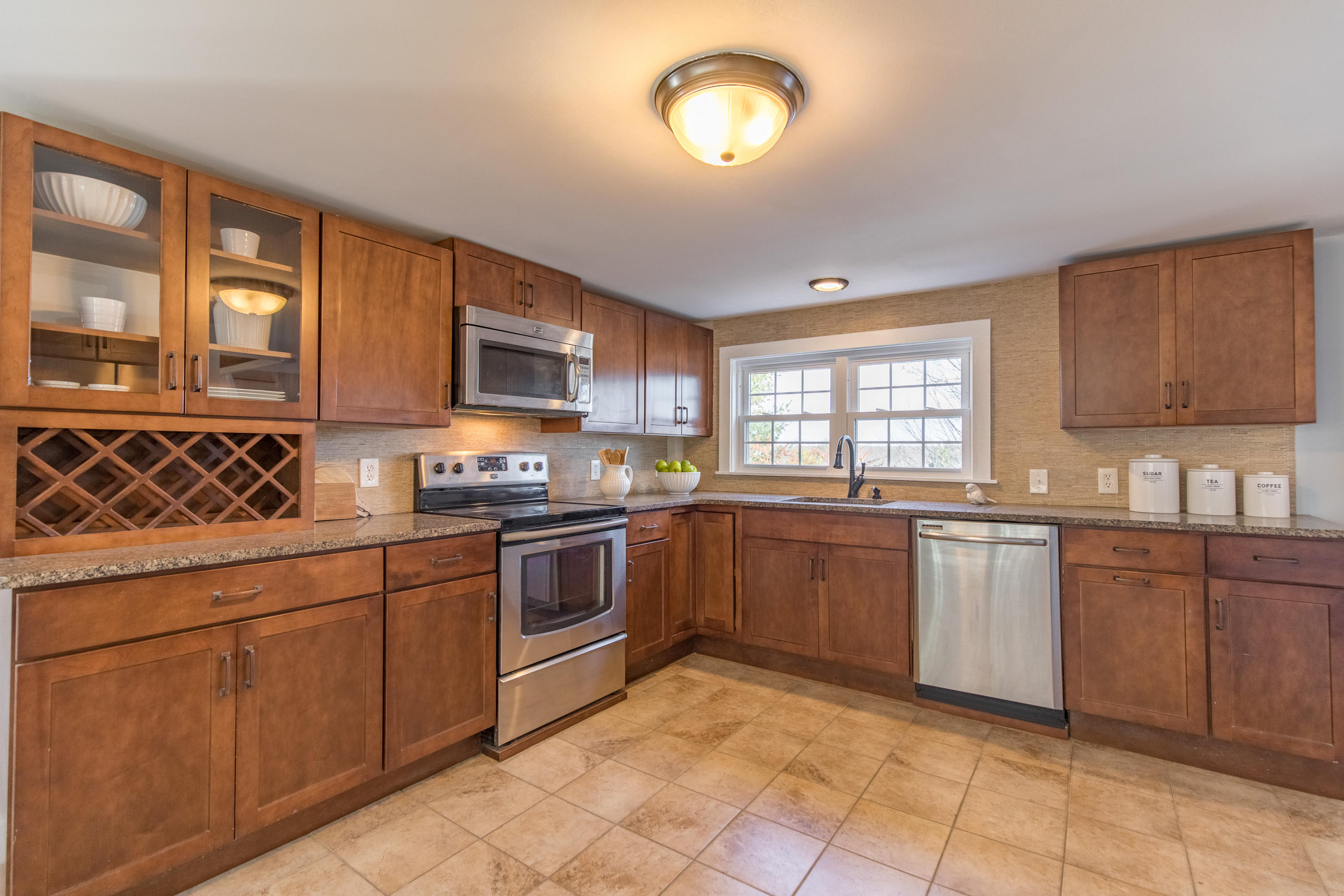 54 Brook Road Falmouth, ME 04105 - Photo 27 of 66 54 Brook Road Falmouth-25