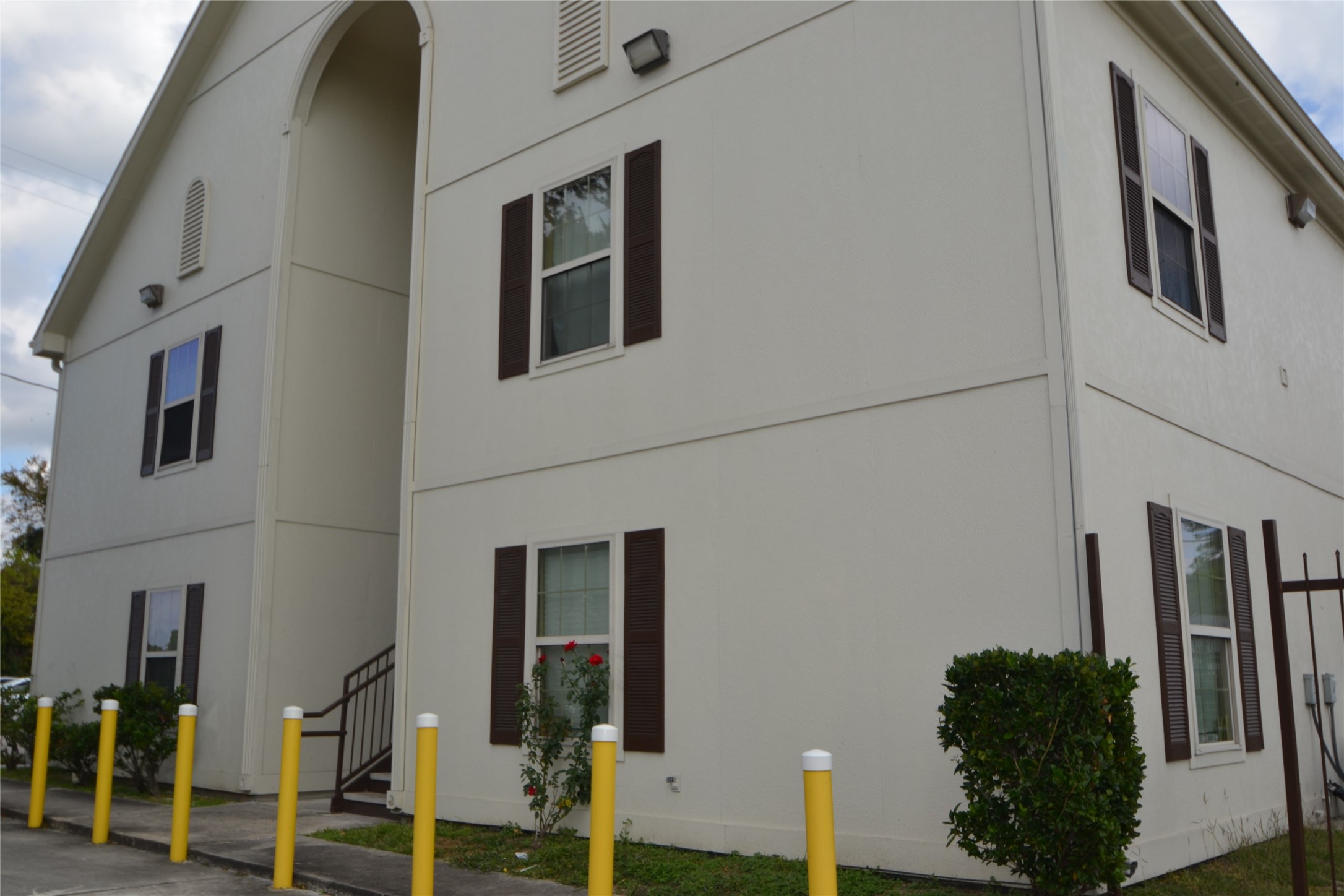 304 Dell Court, Unit 6 Houston, TX 77009 - Photo 2 of 47