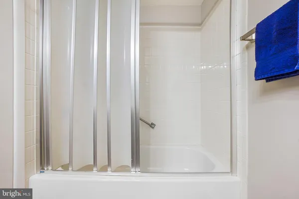 $218,900 | 15301 Beaverbrook Court, Unit 922B, Silver Spring, MD 20906