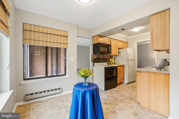 $218,900 | 15301 Beaverbrook Court, Unit 922B, Silver Spring, MD 20906