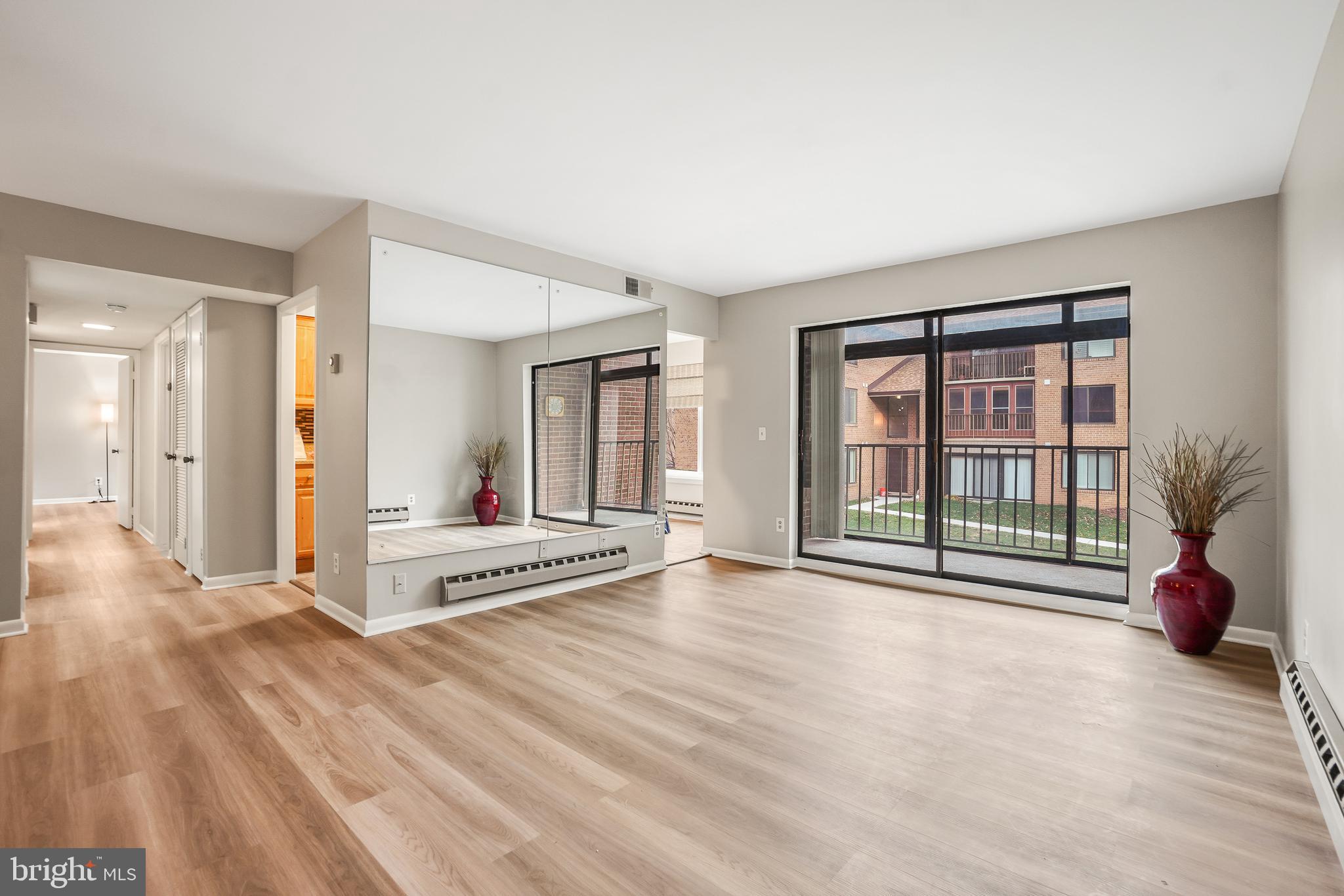 15301 Beaverbrook Court, Unit 922B Silver Spring, MD 20906 - Photo 19 of 47 Living Room