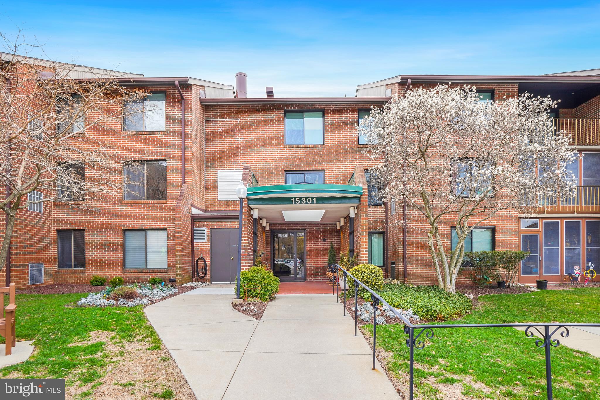 15301 Beaverbrook Court, Unit 922B Silver Spring, MD 20906 - Photo 25 of 47 Building Exterior