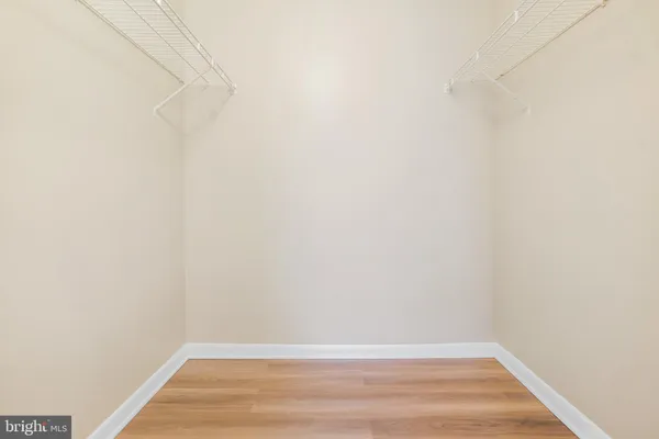 $218,900 | 15301 Beaverbrook Court, Unit 922B, Silver Spring, MD 20906