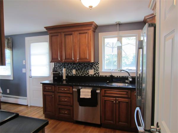 4 Garrity Road Burlington, MA 01803 - Photo 7 of 21 Gallery Image 7