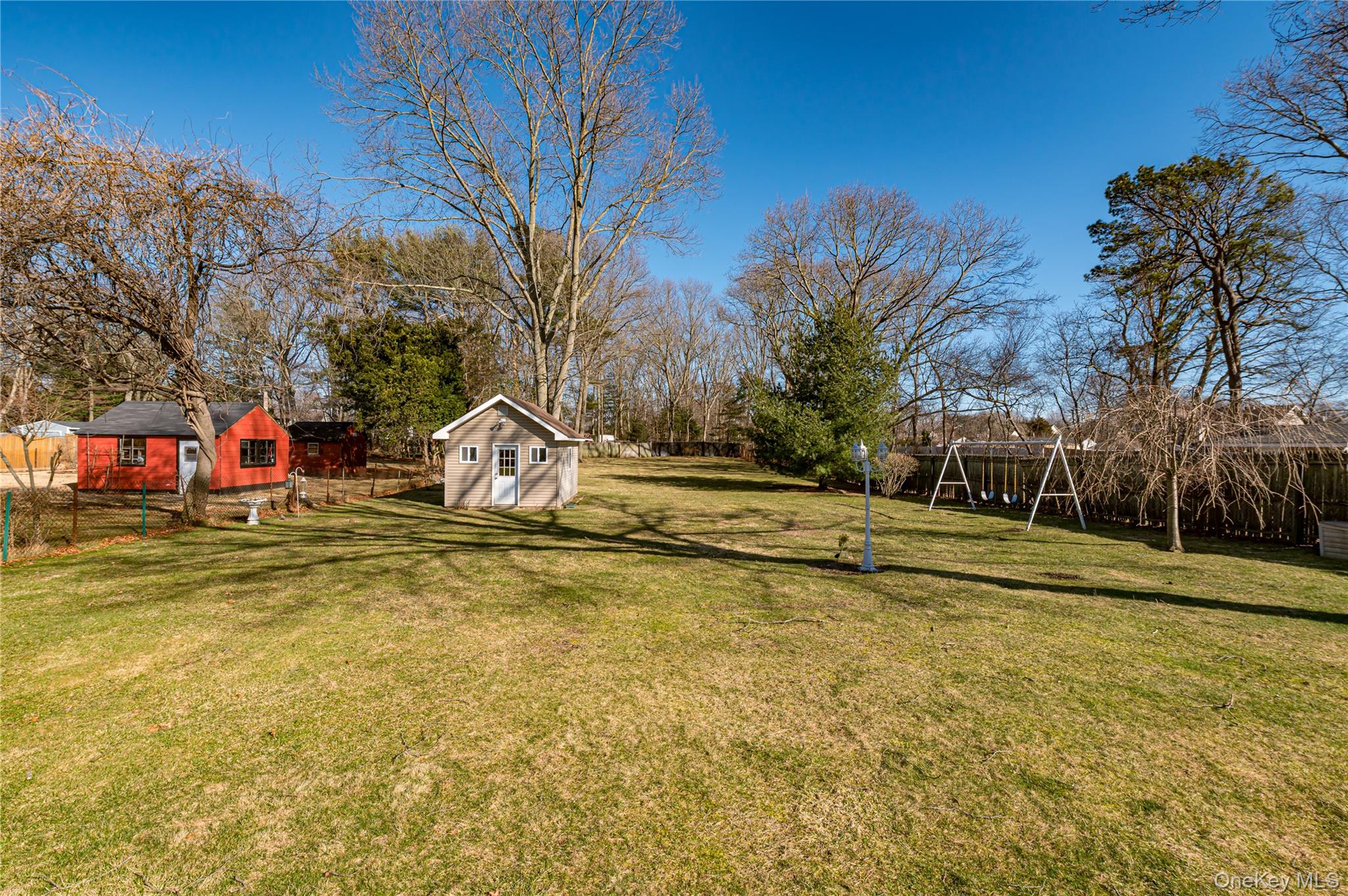 869 Udall Road West Islip, NY 11795 - Photo 15 of 16