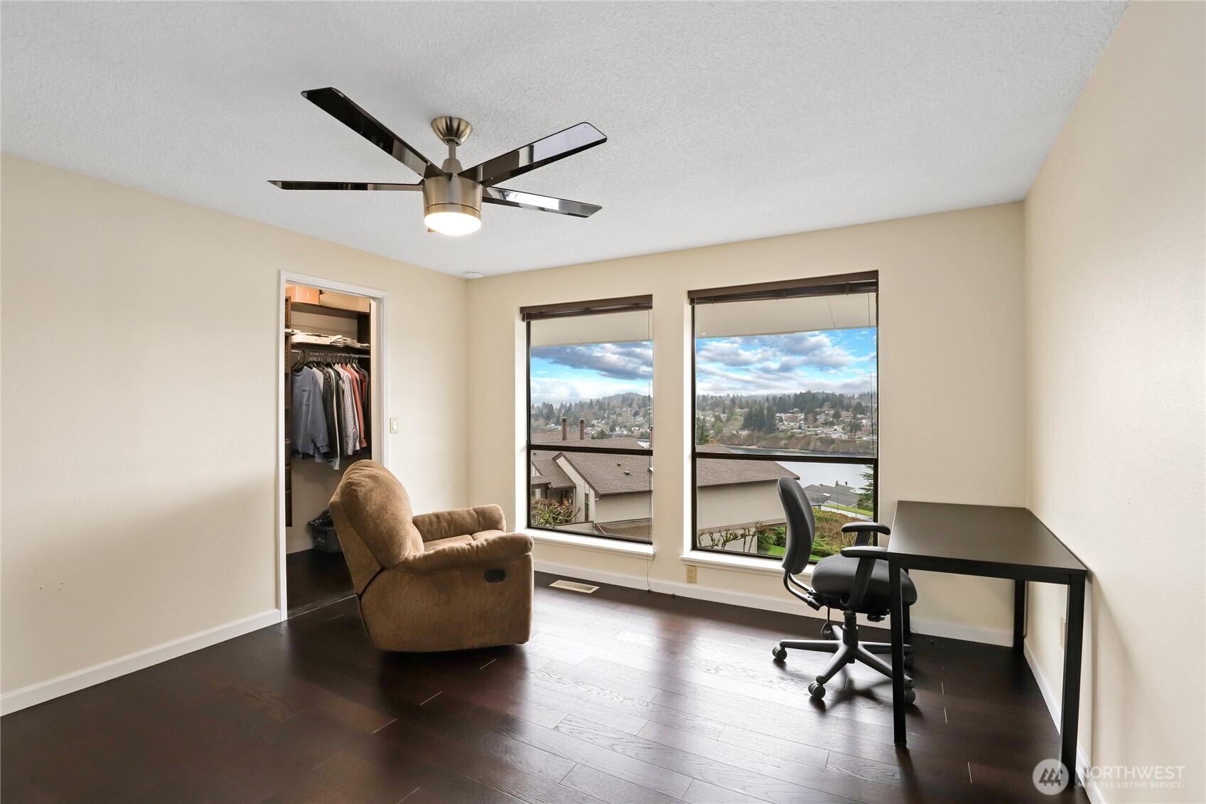 3134 Sahali Drive, Unit N Bremerton, WA 98310 - Photo 17 of 30