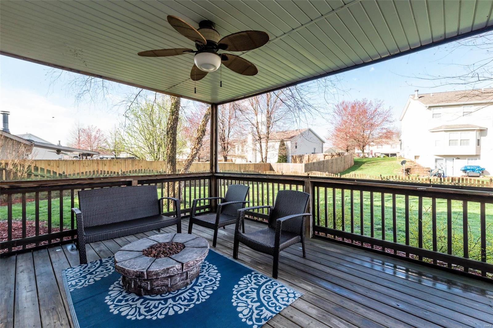 1549 Round Top Ridge O'Fallon, IL 62269 - Photo 3 of 31