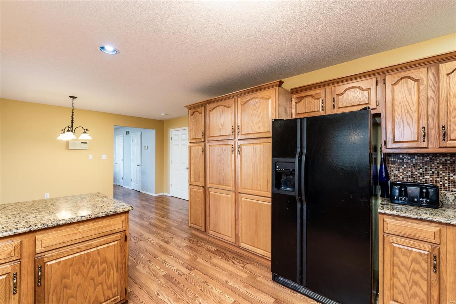 1549 Round Top Ridge O'Fallon, IL 62269 - Photo 10 of 31