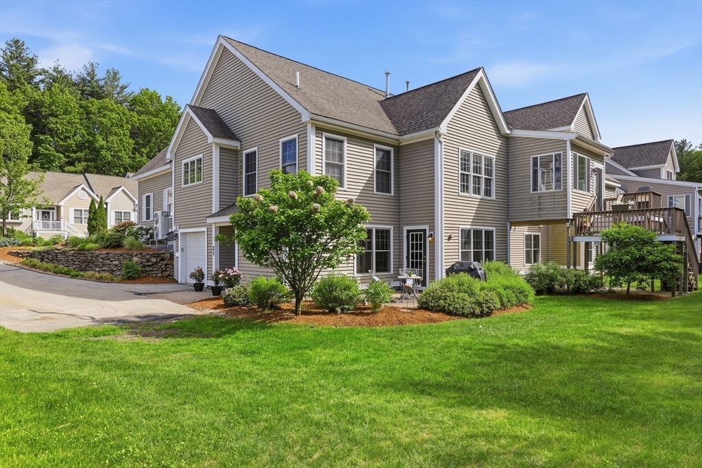21 Sandstone Road, Unit 21 Westford, MA 01886 - Photo 2 of 41