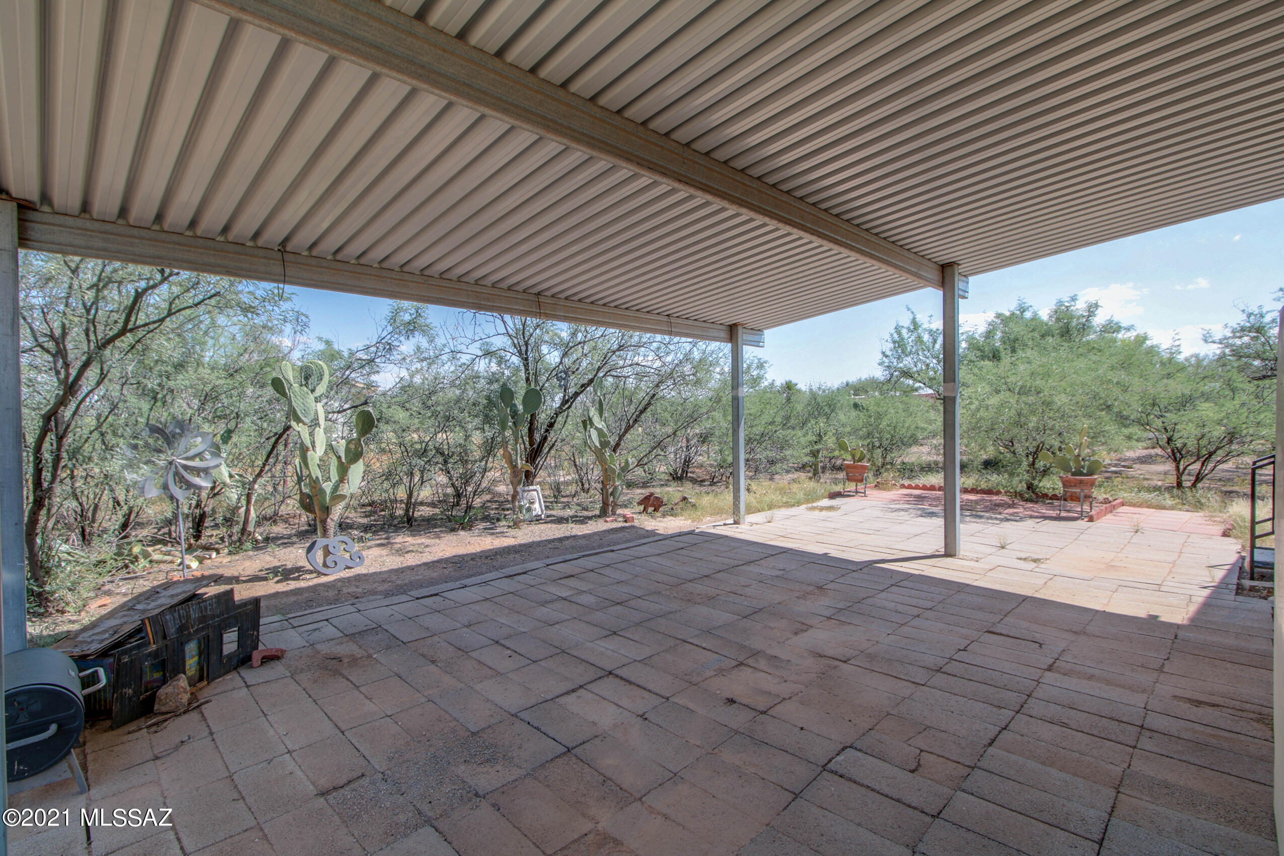 17642 West Chinle Road Marana, AZ 85653 - Photo 5 of 31