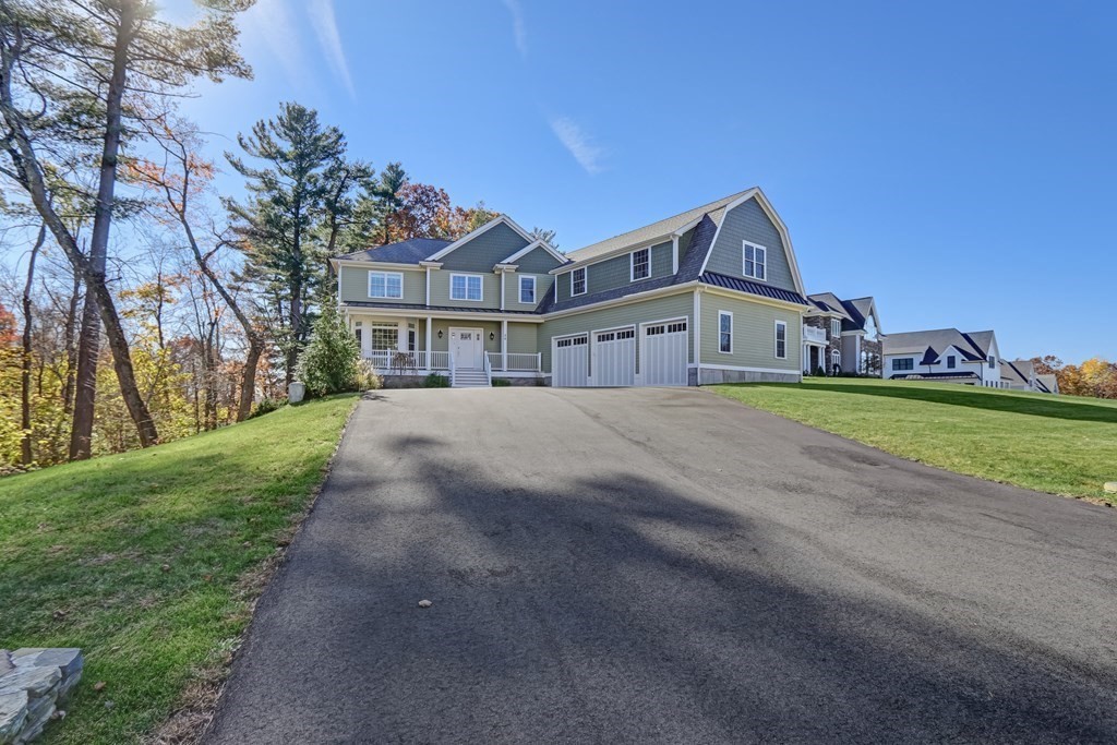 26 Hedgerow Ln. Westwood, MA 02090 - Photo 2 of 41