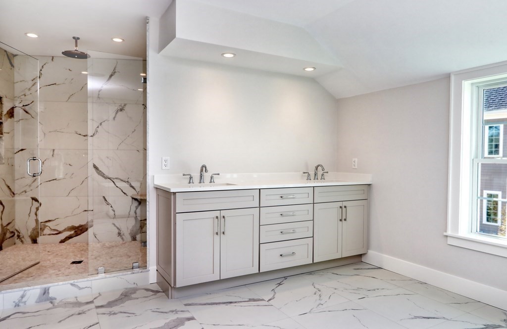 26 Hedgerow Ln. Westwood, MA 02090 - Photo 23 of 41