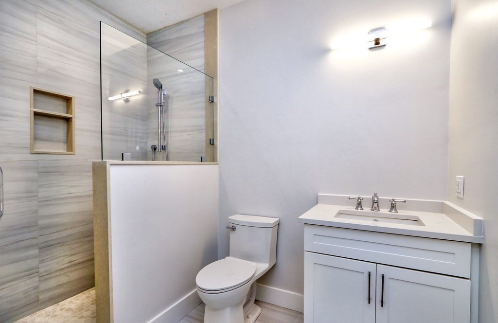 26 Hedgerow Ln. Westwood, MA 02090 - Photo 28 of 41