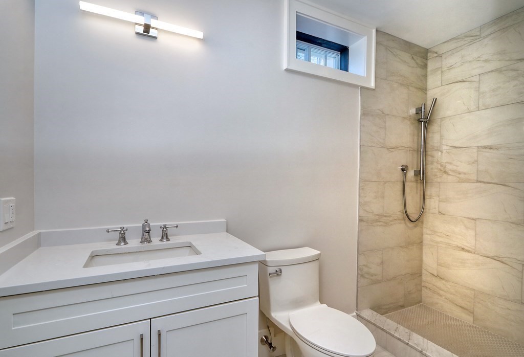 26 Hedgerow Ln. Westwood, MA 02090 - Photo 37 of 41