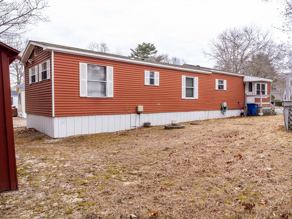 156 Windswept Road Wareham, MA 02576 - Photo 2 of 34