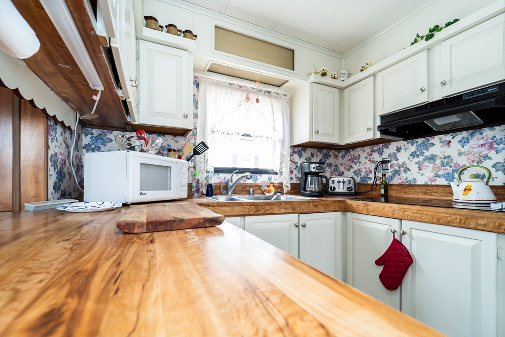 156 Windswept Road Wareham, MA 02576 - Photo 21 of 34