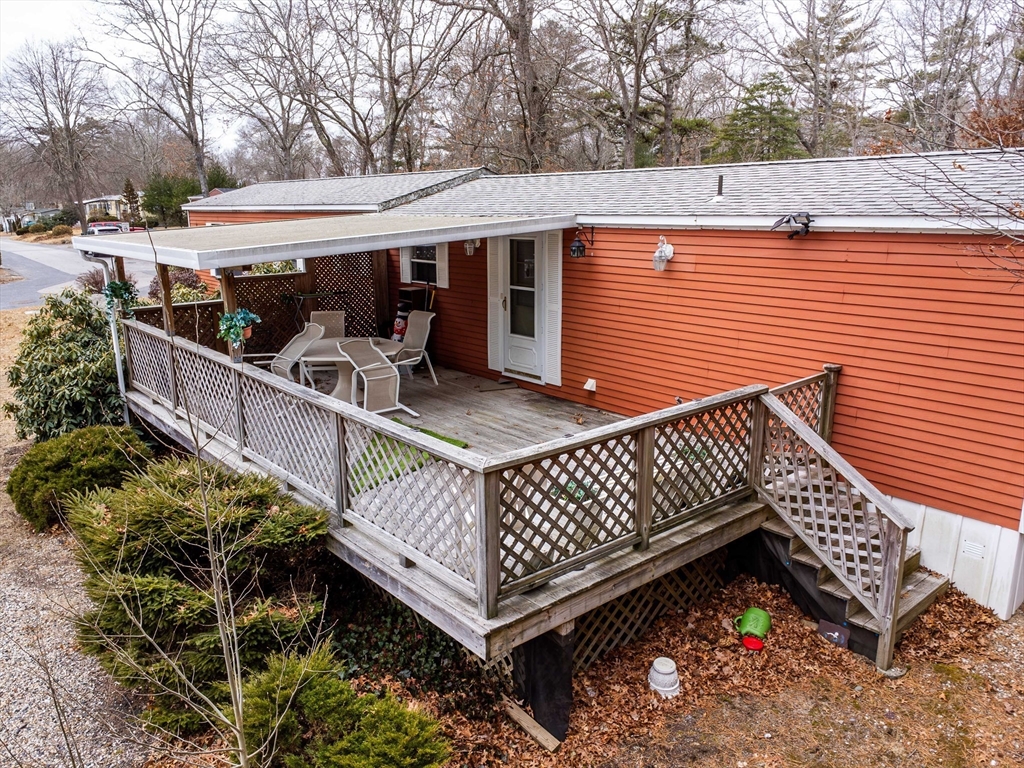 156 Windswept Road Wareham, MA 02576 - Photo 3 of 34