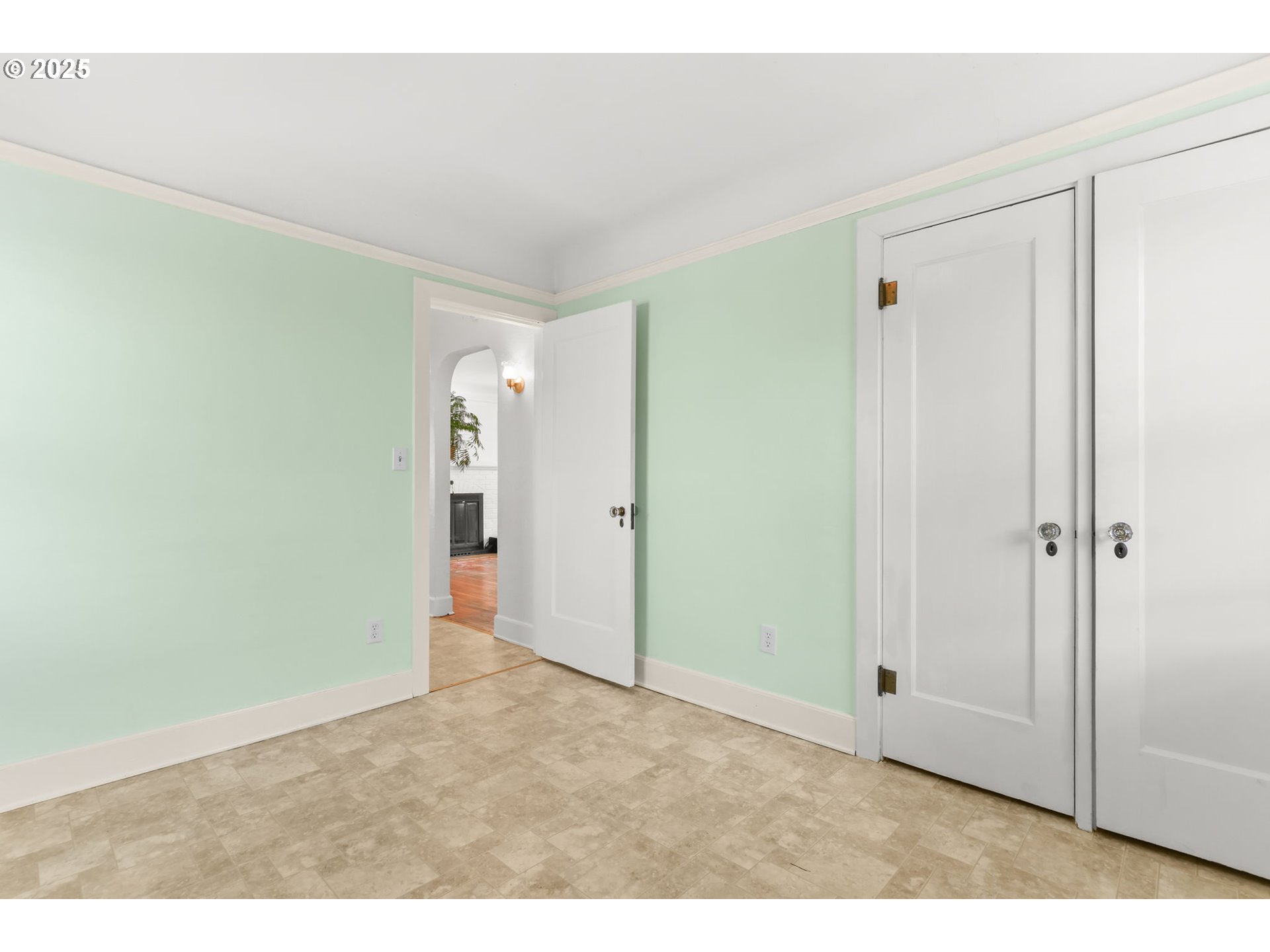 8233 Northeast Tillamook Street Portland, OR 97220 - Photo 21 of 46 a view of an empty room