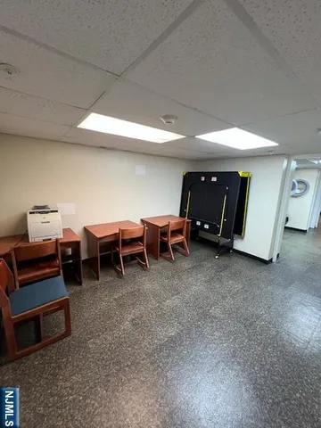 $1,350 | 169 Barclay Street, Unit 106, Paterson, NJ 07503