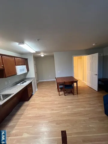 $1,350 | 169 Barclay Street, Unit 106, Paterson, NJ 07503