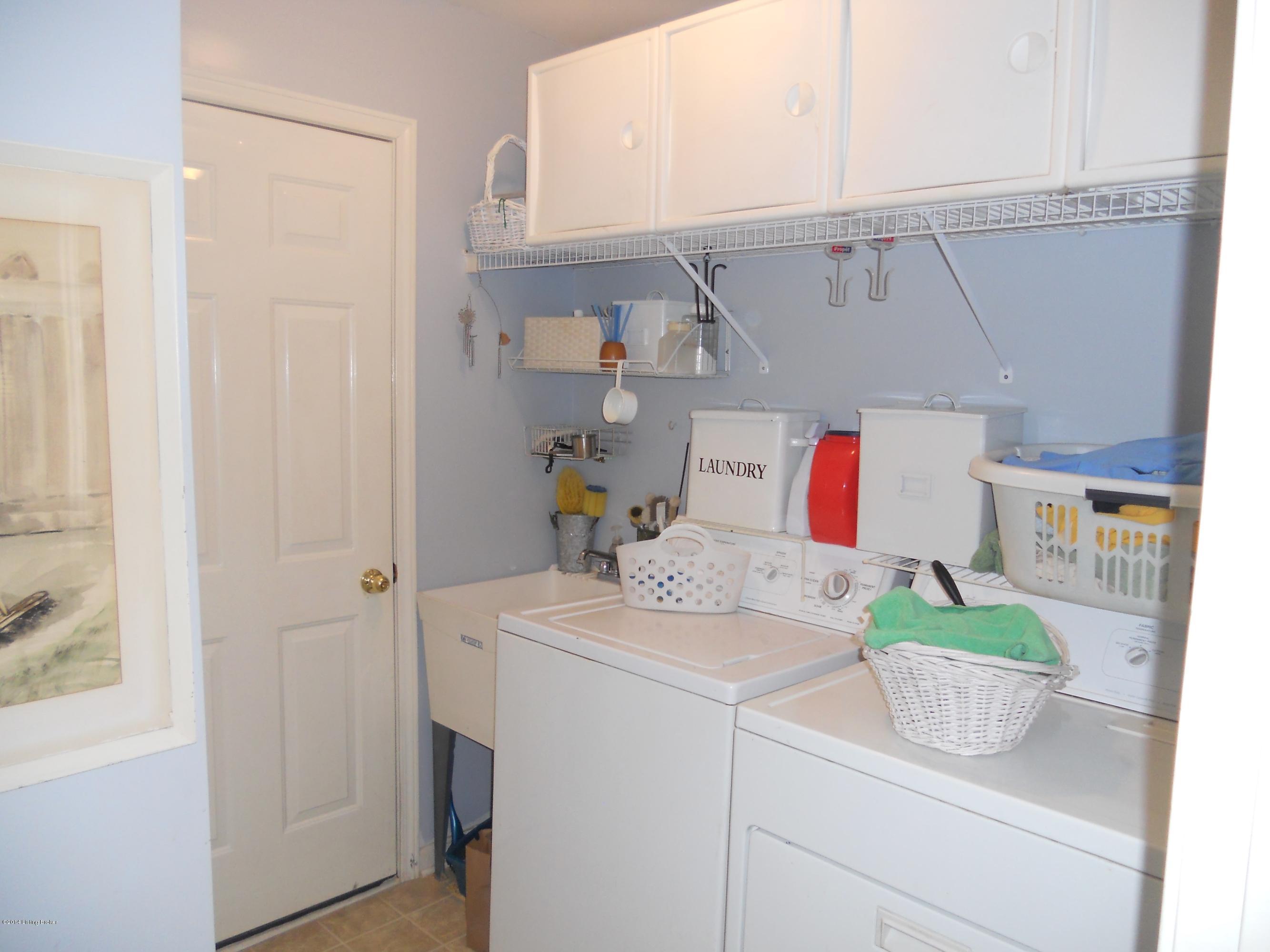 4219 Garden Ridge Road Crestwood, KY 40014 - Photo 14 of 19 located off Kitchen also good as a Mud from Garage