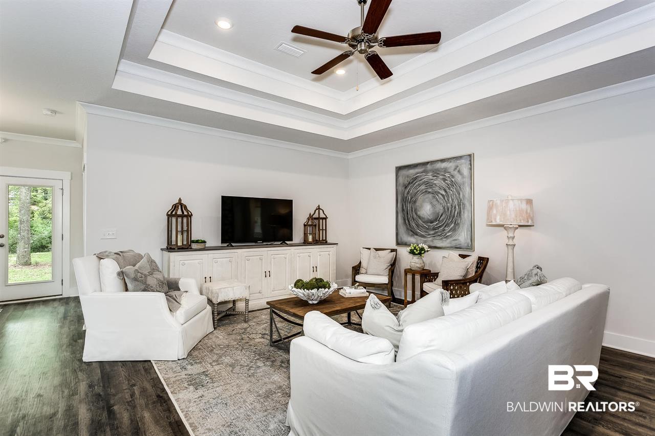 16466 Prado Loop Loxley, AL 36551 - Photo 2 of 11 Great Room