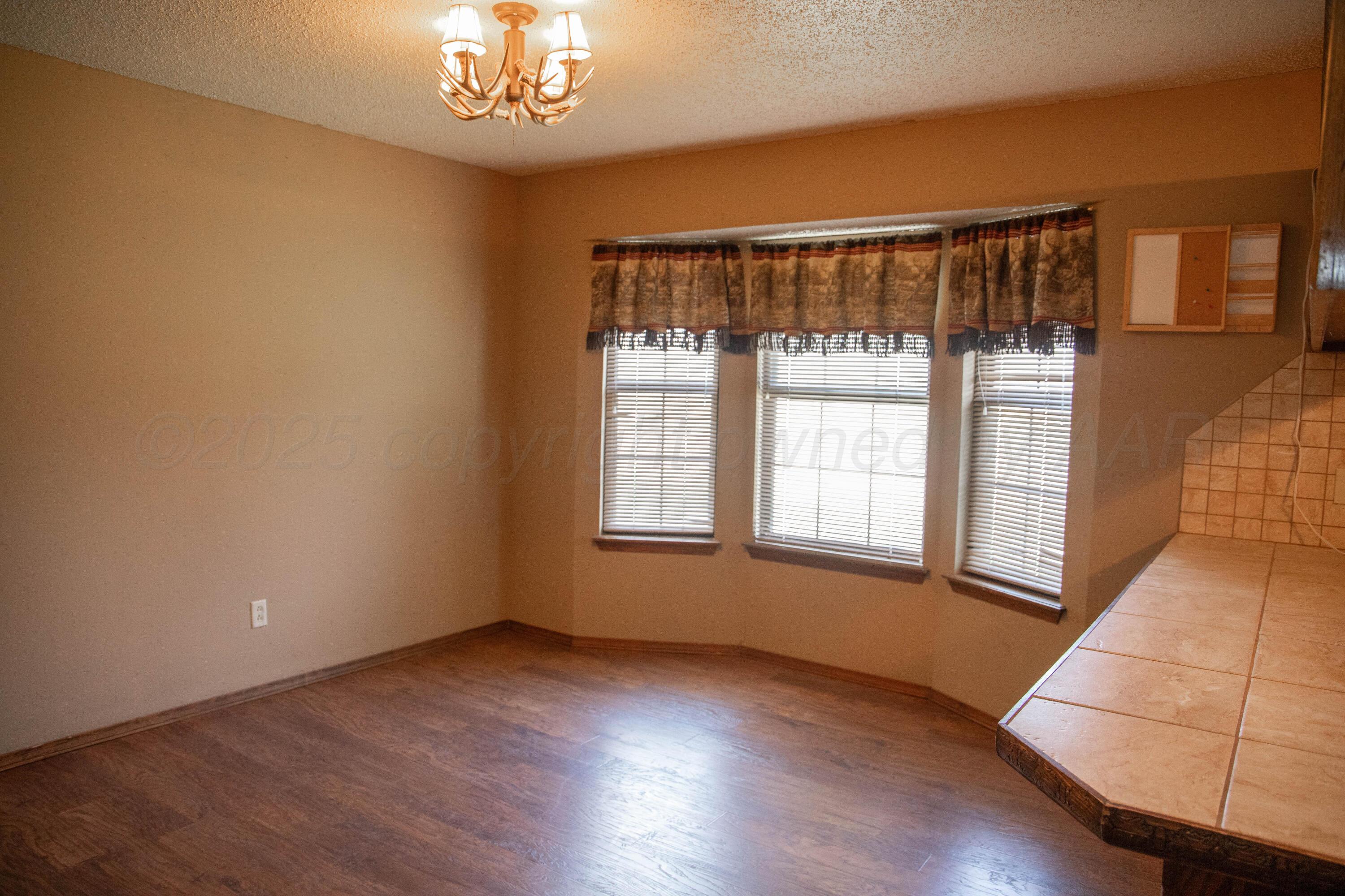 900 Maple Avenue Panhandle, TX 79068 - Photo 14 of 36 IMG_5164