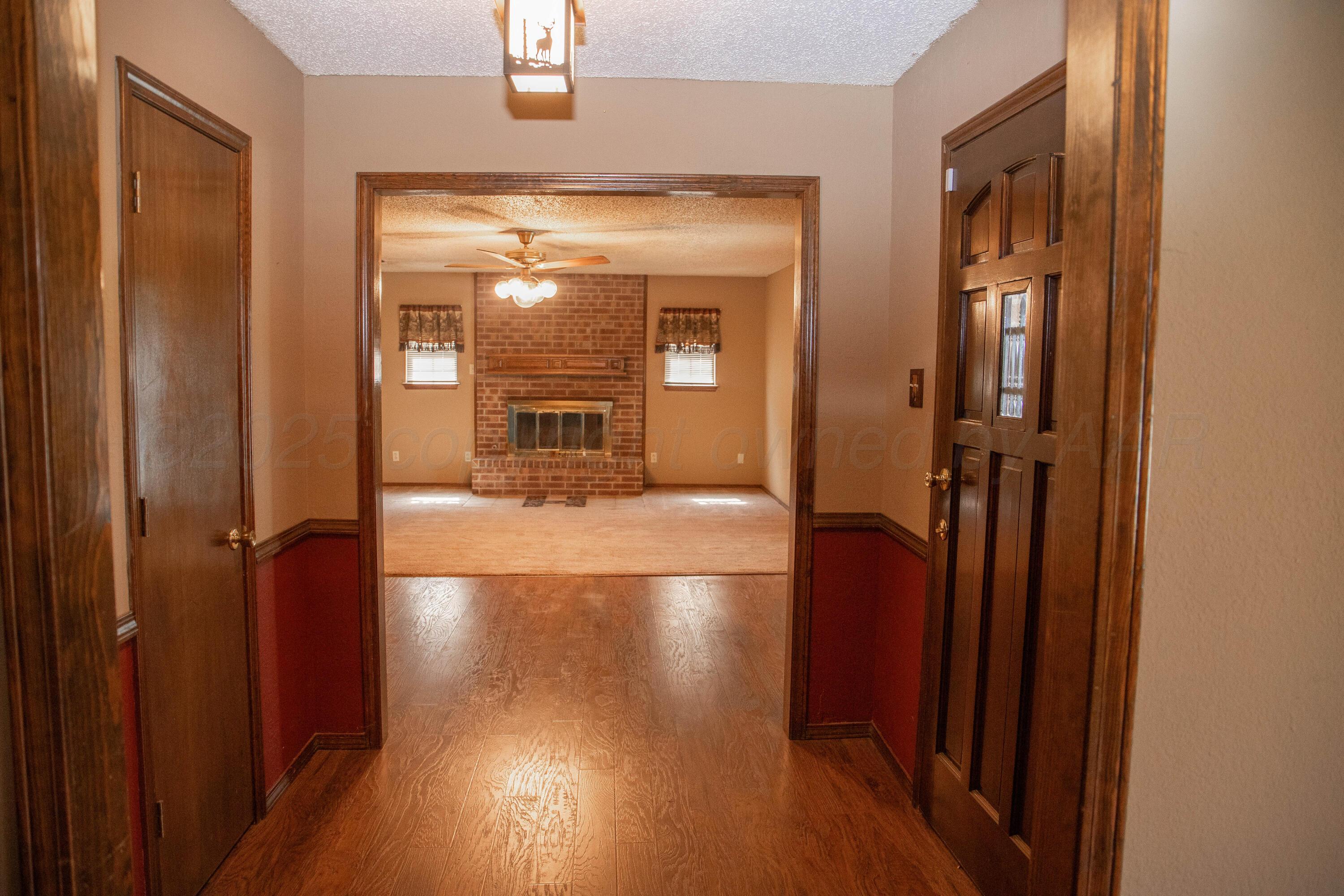 900 Maple Avenue Panhandle, TX 79068 - Photo 15 of 36 IMG_5168