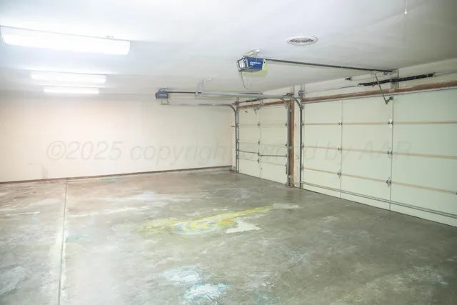 $255,000 | 900 Maple Avenue, Panhandle, TX 79068