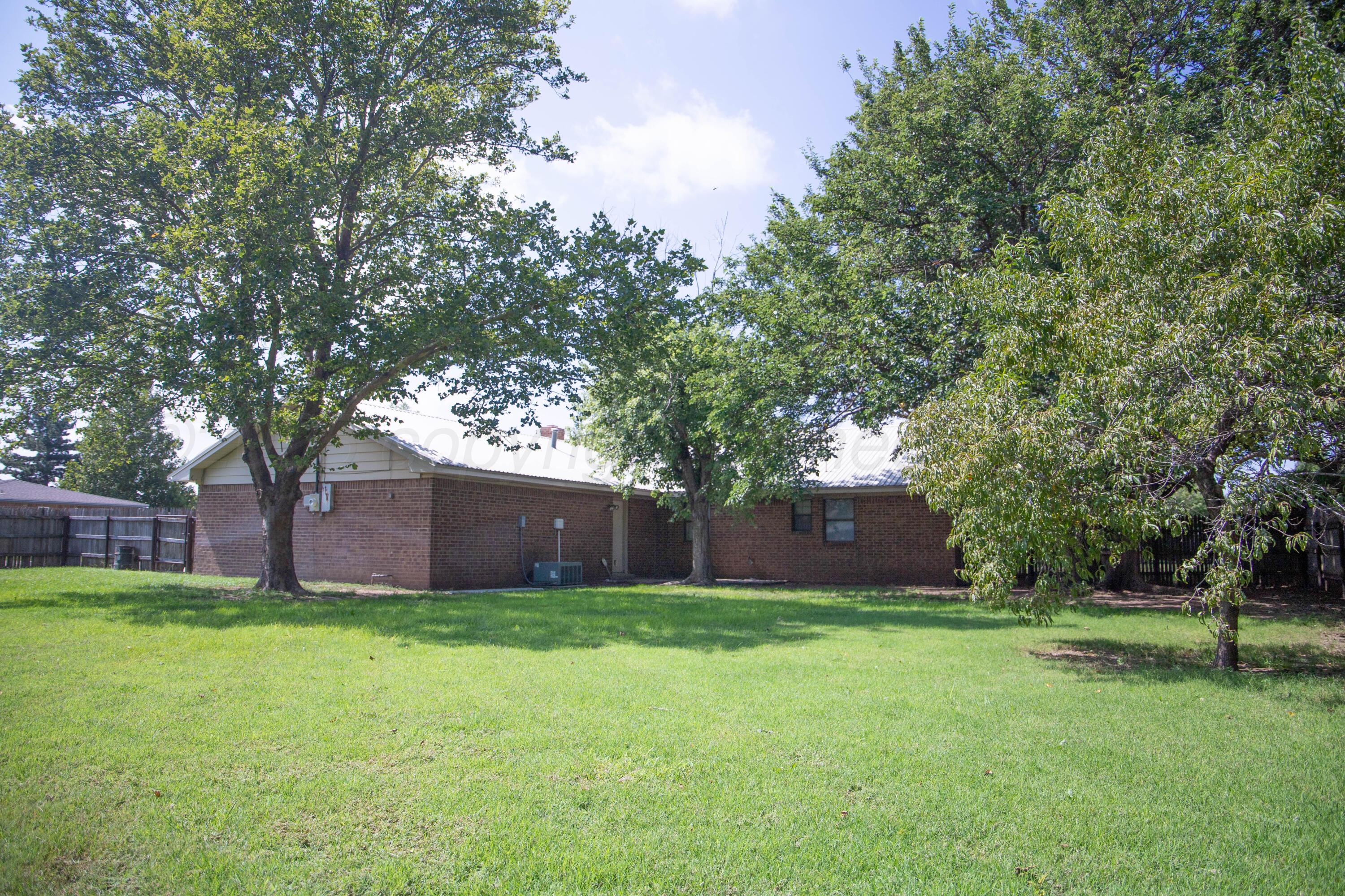 900 Maple Avenue Panhandle, TX 79068 - Photo 33 of 36 IMG_5238