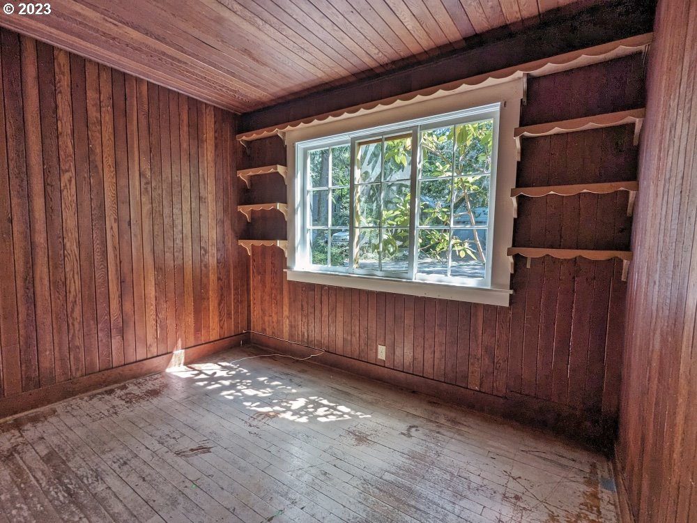 27197 East Marion Drive Rhododendron, OR 97049 - Photo 12 of 43 Gallery Image 12