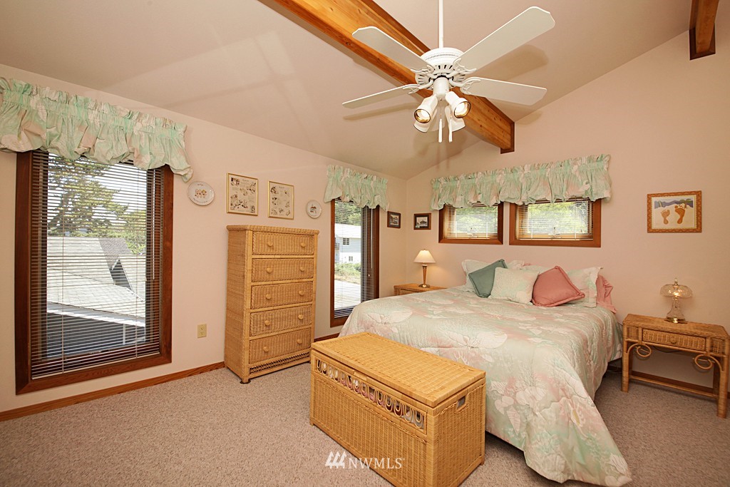 7576 Maxwelton Road Clinton, WA 98236 - Photo 20 of 25