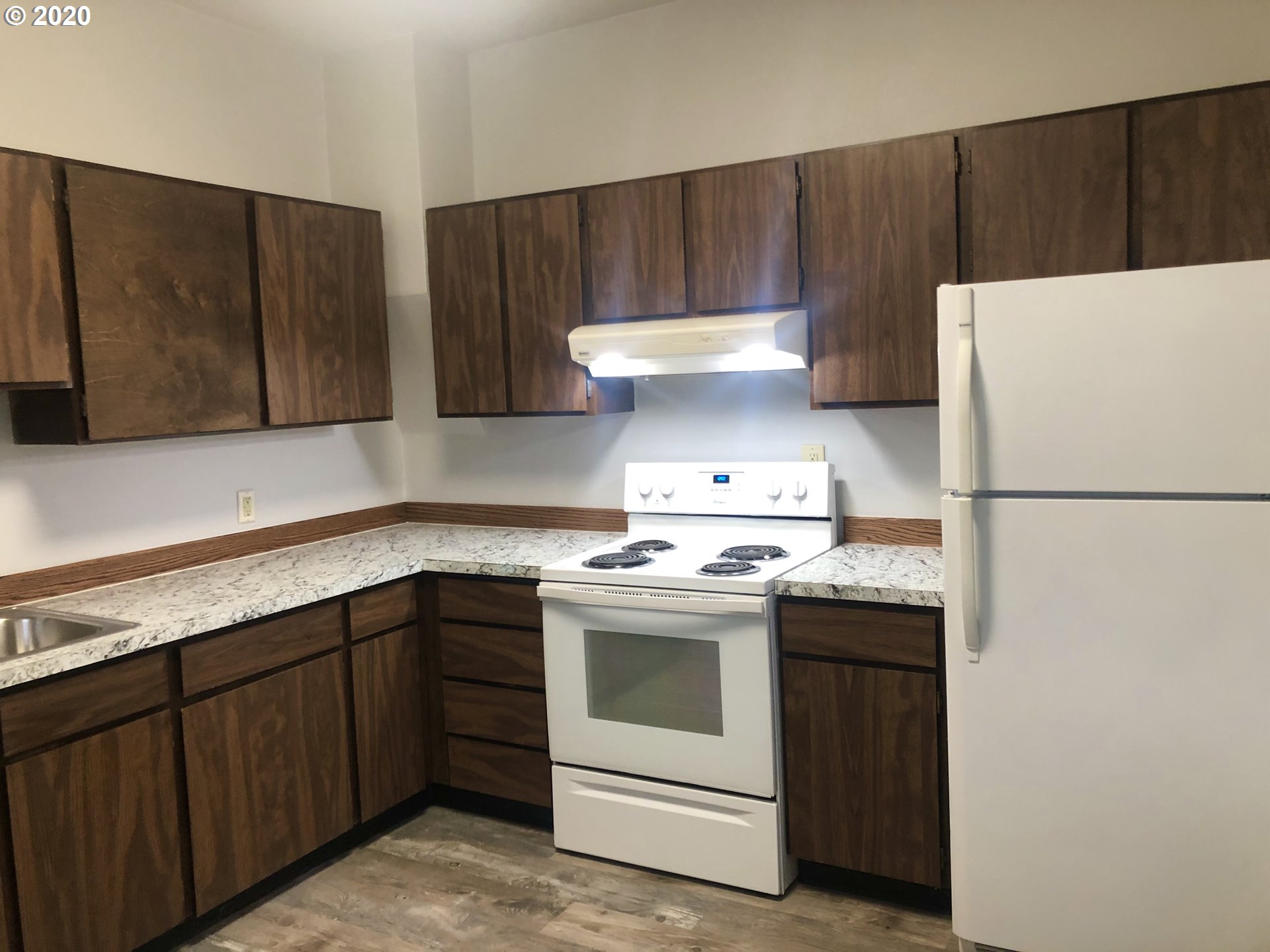 415 Northwest 5th Street Pendleton, OR 97801 - Photo 7 of 16 Kitchen