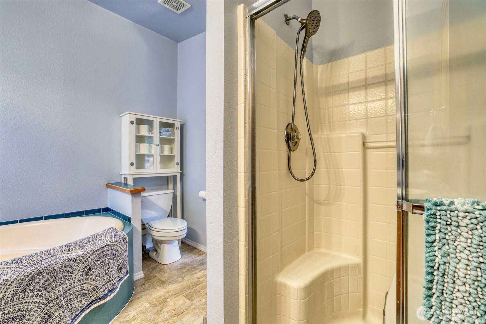 9111 66th Avenue Northwest, Unit 139 Gig Harbor, WA 98332 - Photo 16 of 40