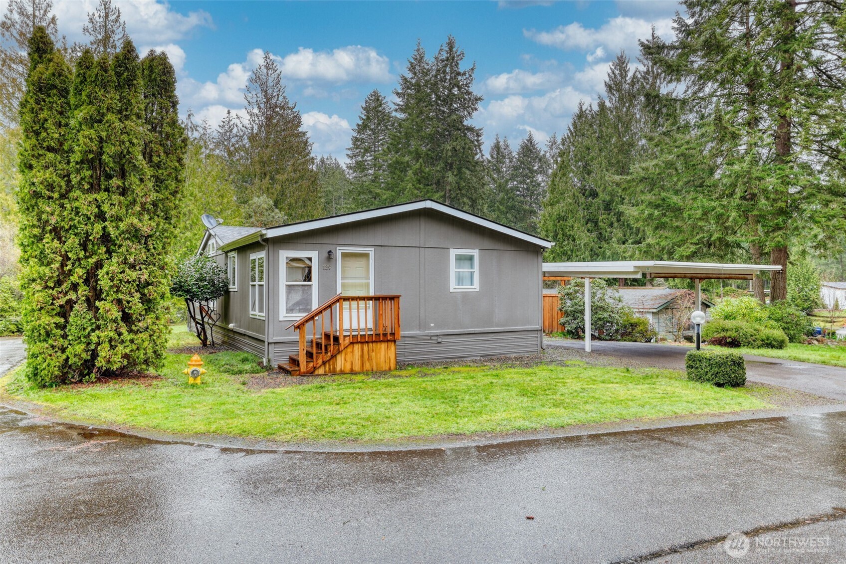 9111 66th Avenue Northwest, Unit 139 Gig Harbor, WA 98332 - Photo 2 of 40