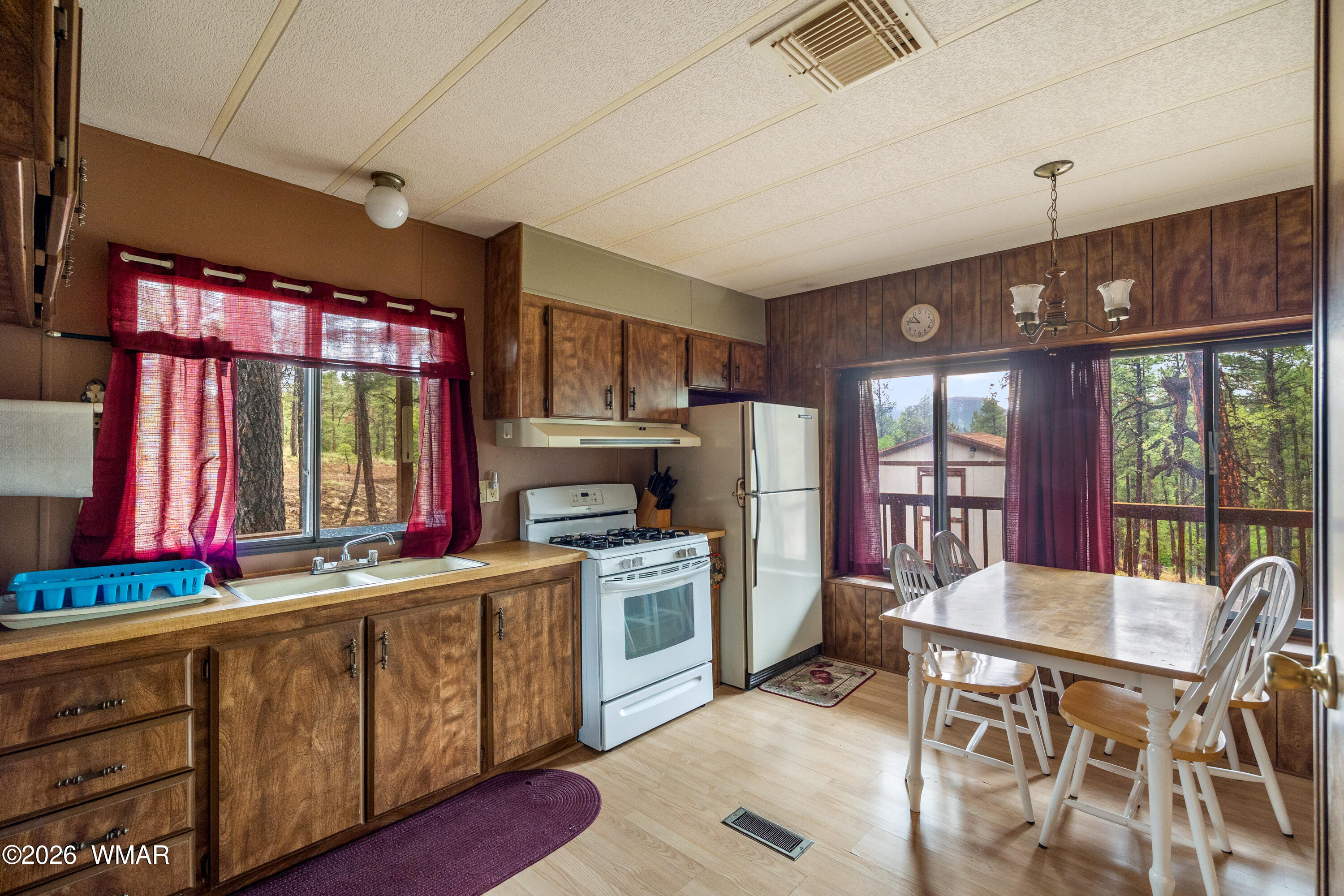 29 North 2058th Alpine, AZ 85920 - Photo 8 of 29 29N2058-Alpine-AZ-8