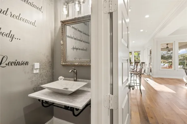 $729,000 | 13702 Banks View Court, Houston, TX 77059