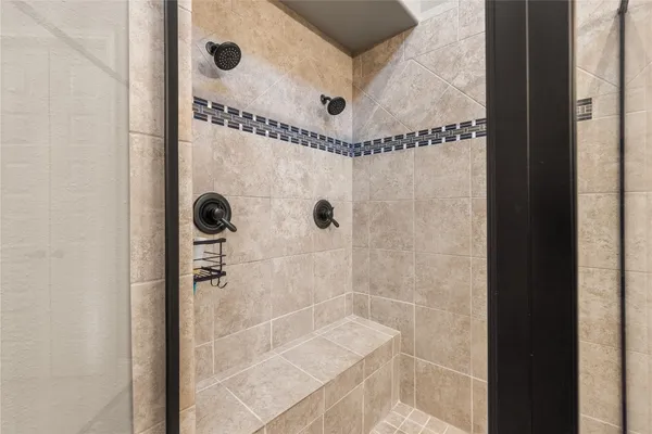 $729,000 | 13702 Banks View Court, Houston, TX 77059