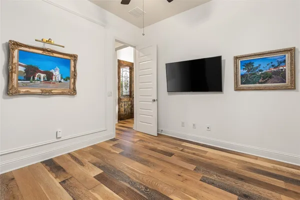 $729,000 | 13702 Banks View Court, Houston, TX 77059