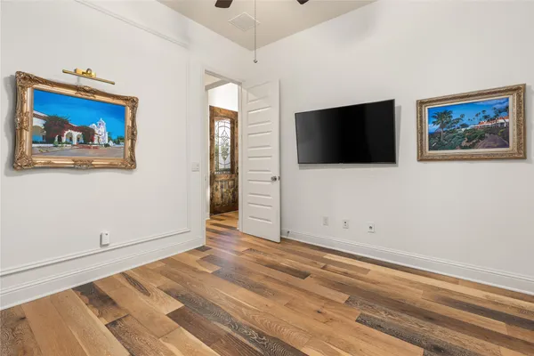 $729,000 | 13702 Banks View Court, Houston, TX 77059