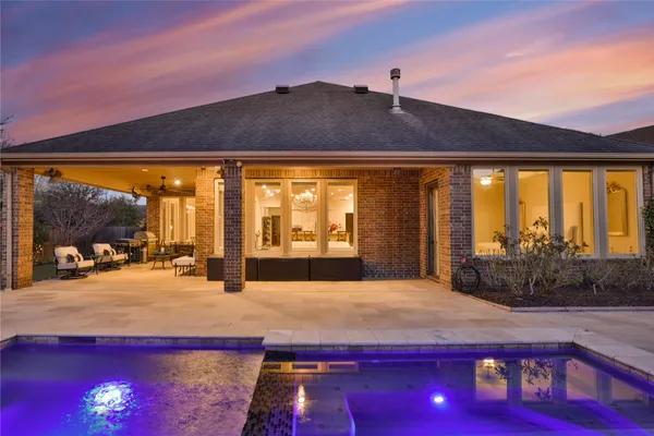 $729,000 | 13702 Banks View Court, Houston, TX 77059