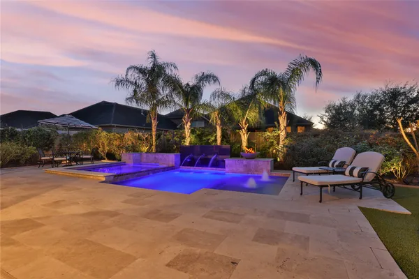 $729,000 | 13702 Banks View Court, Houston, TX 77059