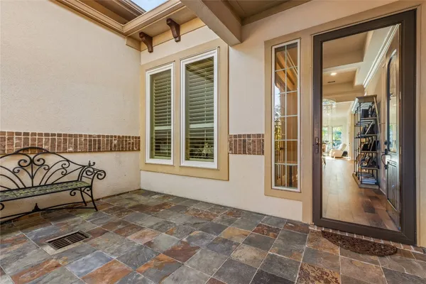 $729,000 | 13702 Banks View Court, Houston, TX 77059